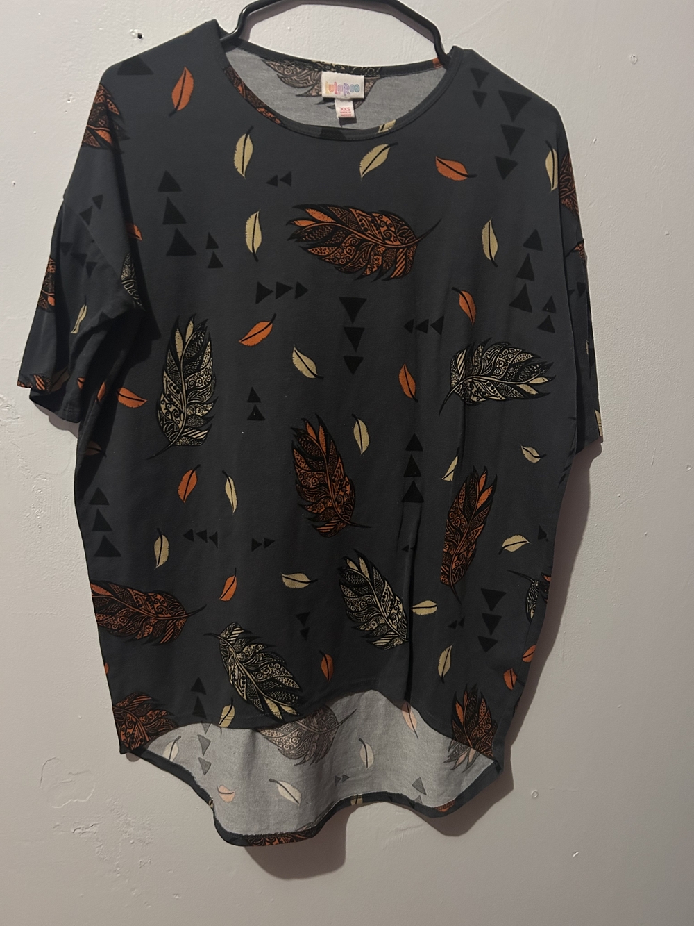 LuLaRoe Black Feather Print Women's Top